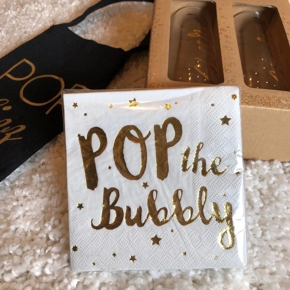 “Pop the bubbly” Champagne glass gift set